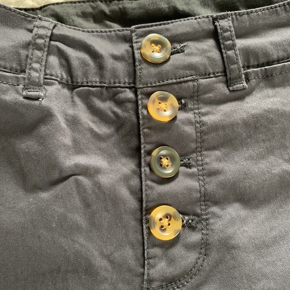 Old Navy High Rise Panther Shorts Charcoal (16) - Picture 2 of 2